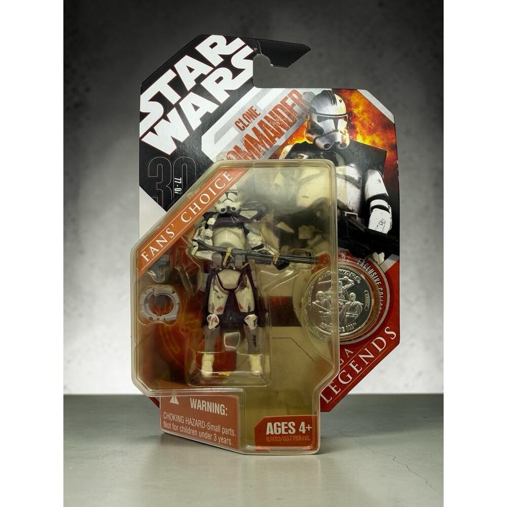 Hasbro Star Wars Saga Legends Clone Commander Action Figure 2006